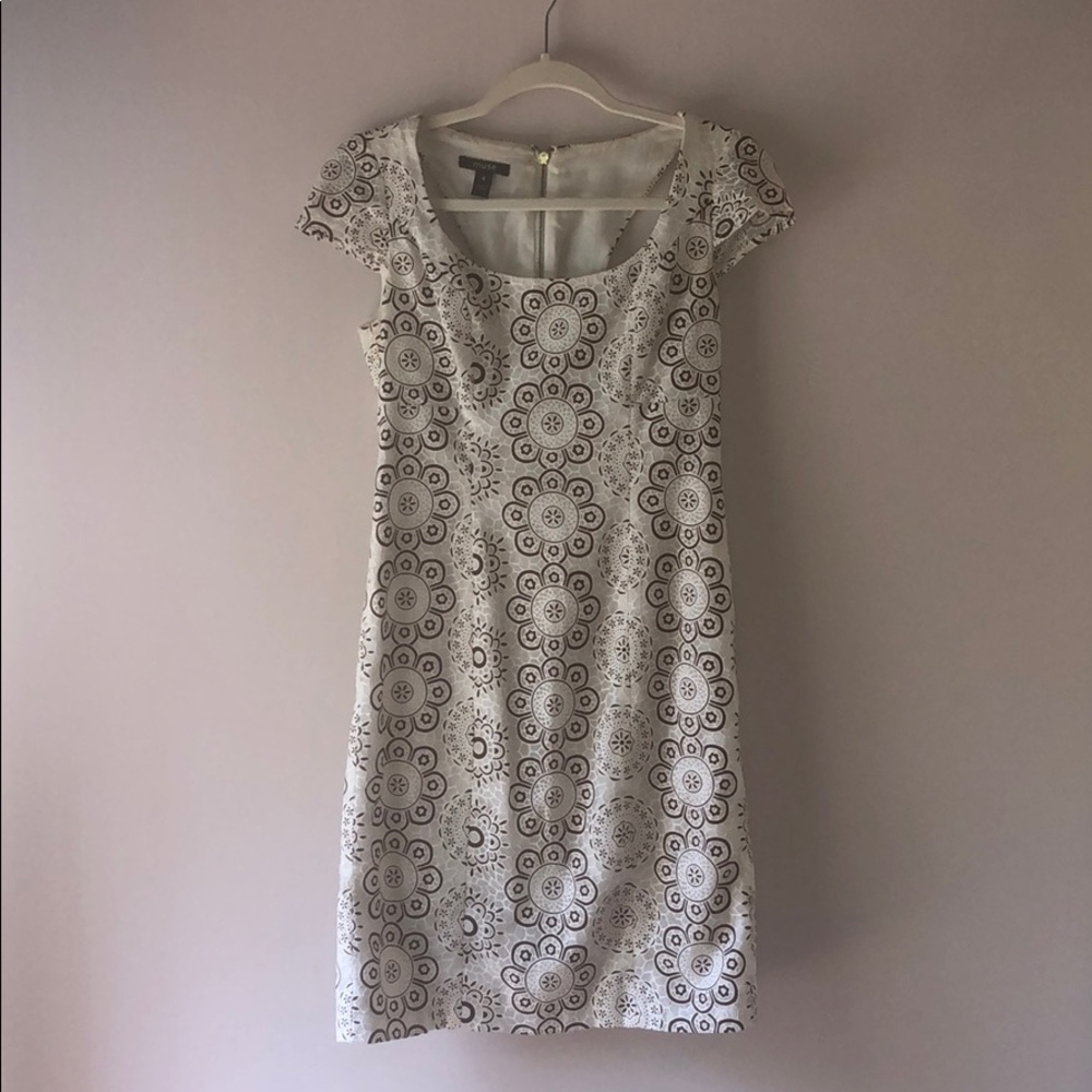 Size 4 Muse dress